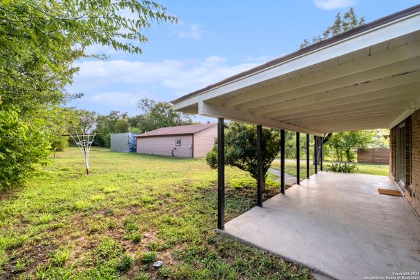 Backyard, Exterior