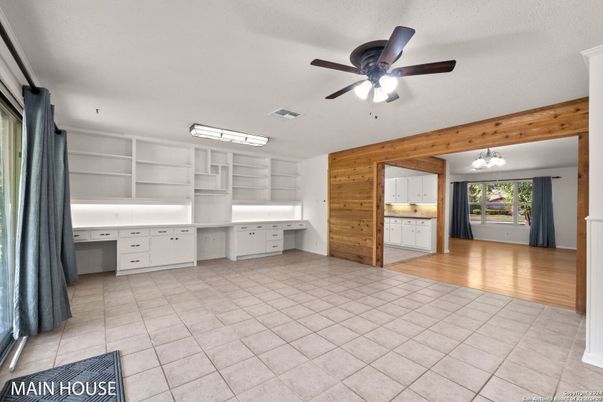 Empty room, Interior, Wood Texture Flooring, Wooden Walls
