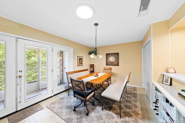 Dining room, Interior, Pendant Lights