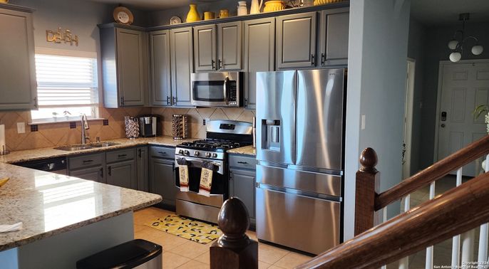 Interior, Kitchen, Stainless Steel Appliances