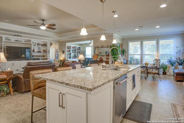 Dining room, Interior, Kitchen, Living room, Pendant Lights, Recessed Lighting