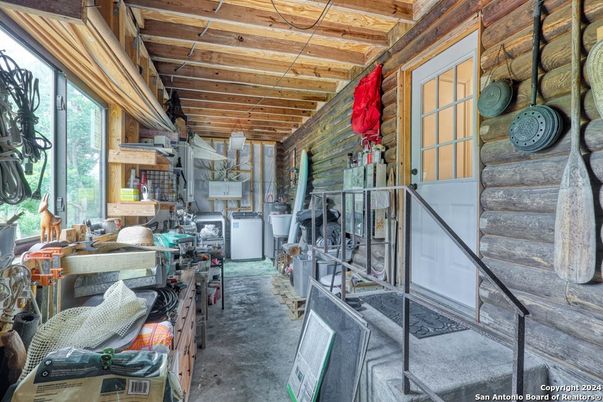 Interior, Washer, Wooden Beams, Wooden Ceilings, Wooden Walls