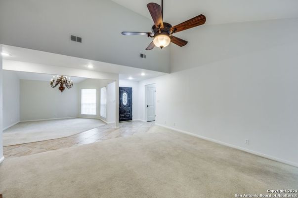 Chandelier, Empty room, Interior, Recessed Lighting
