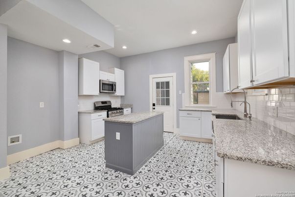 Interior, Kitchen, Recessed Lighting