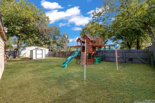 Backyard, Exterior, Playground