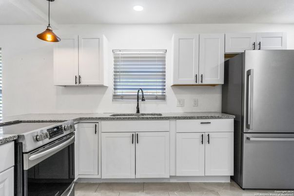 Interior, Kitchen, Pendant Lights, Recessed Lighting