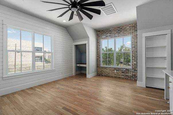 Empty room, Interior, Stone Walls, Wood Texture Flooring