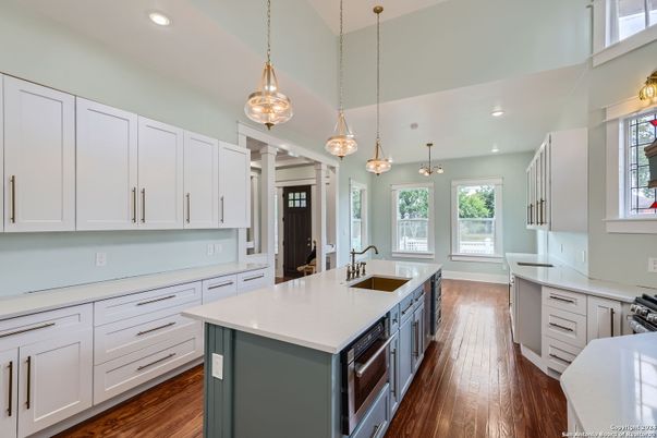 Interior, Kitchen, Pendant Lights, Recessed Lighting, Wood Texture Flooring