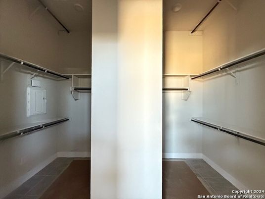 Interior, Walk-in Closets