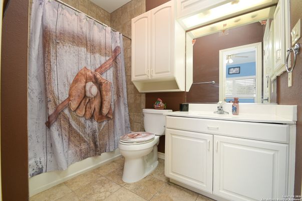 Bathroom, Interior