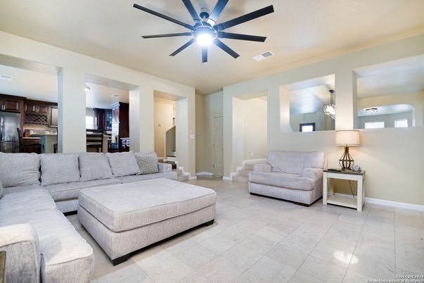 Interior, Kitchen, Living room, Stainless Steel Appliances