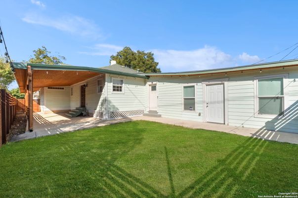 Backyard, Exterior
