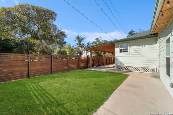 Backyard, Exterior