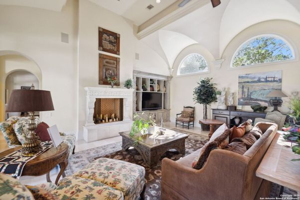 Fireplace, Interior, Living room, Recessed Lighting