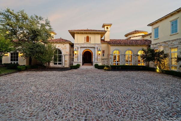 Backyard, Exterior, Facade, Mediterranean
