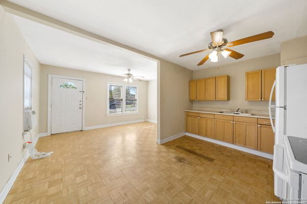 Empty room, Interior, Kitchen, Wood Texture Flooring