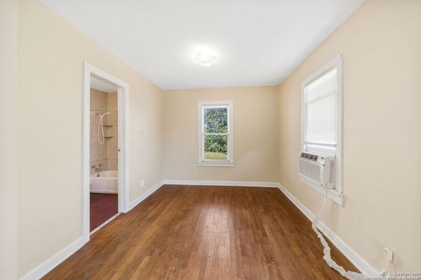 Bathroom, Empty room, Interior, Wood Texture Flooring