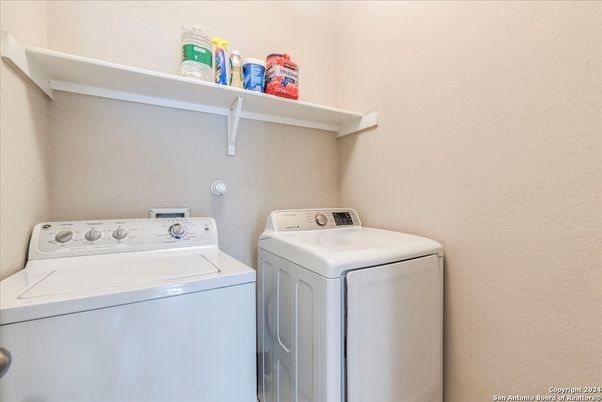 Interior, Washer