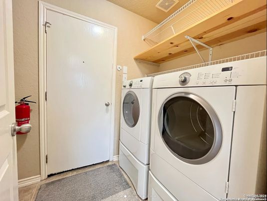 Interior, Utility Closets, Washer