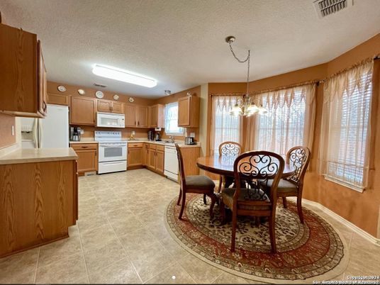 Dining room, Interior, Kitchen, Pendant Lights