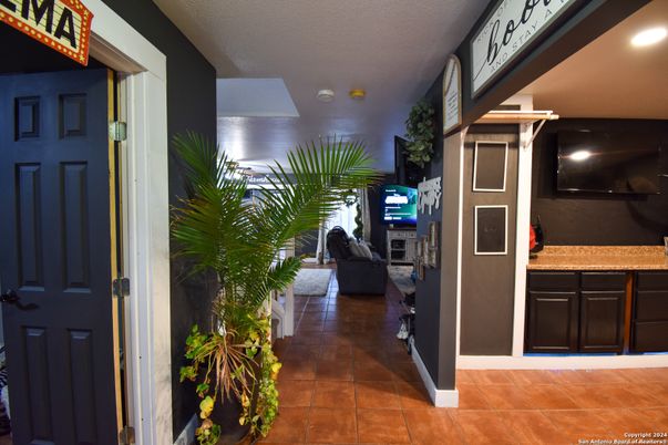 Interior, Recessed Lighting