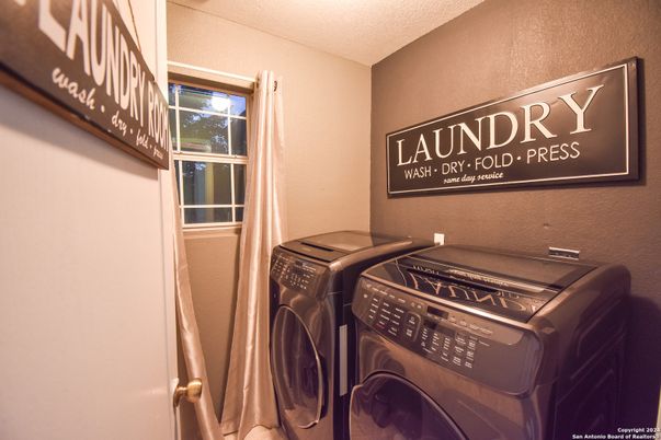 Interior, Washer