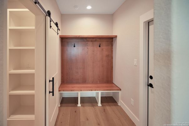 Interior, Recessed Lighting, Wood Texture Flooring