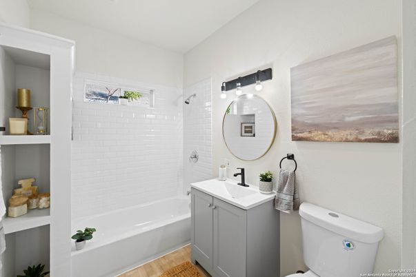 Bathroom, Interior, Wood Texture Flooring