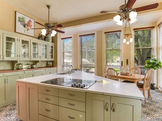 Dining room, Interior, Kitchen, Pendant Lights