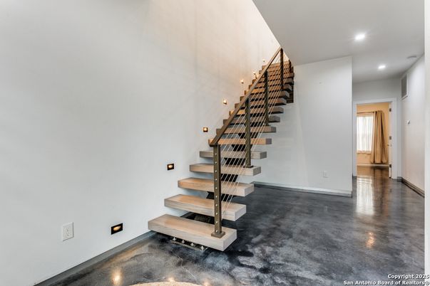 Interior, Recessed Lighting, Wood Texture Flooring