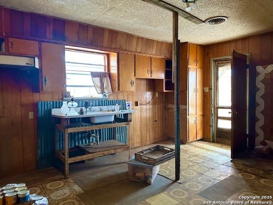 Interior, Wooden Walls