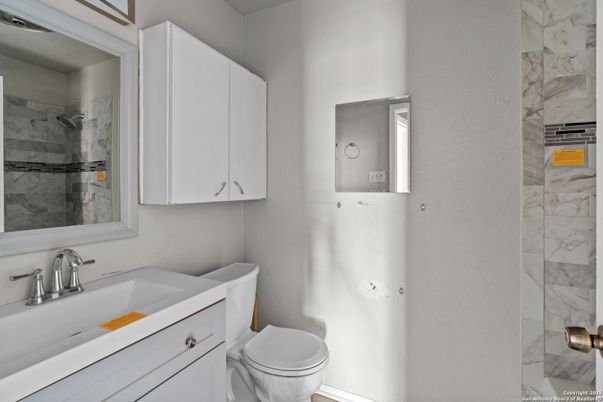 Bathroom, Interior, Marble Walls