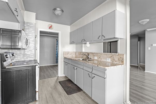 Interior, Kitchen, Wood Texture Flooring