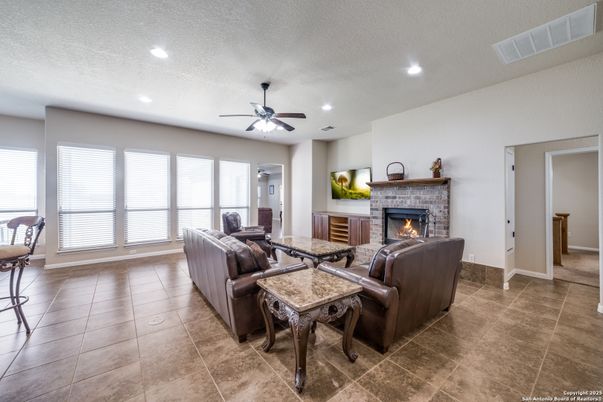 Fireplace, Interior, Living room, Recessed Lighting