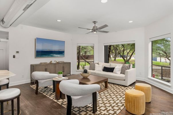 Interior, Living room, Recessed Lighting, Wood Texture Flooring
