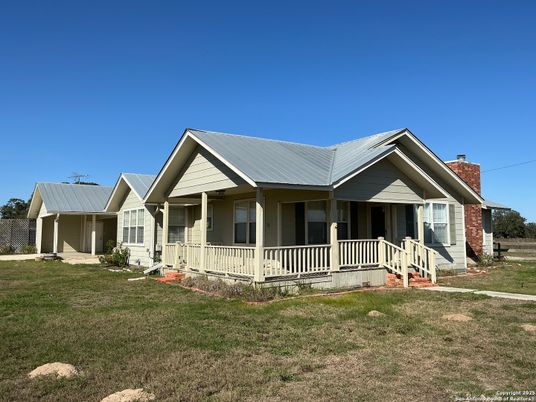 Backyard, Exterior, Facade, American Craftsman