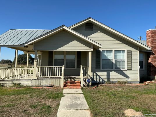 Exterior, Facade, American Craftsman