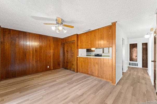 Empty room, Interior, Kitchen, Wood Texture Flooring, Wooden Walls