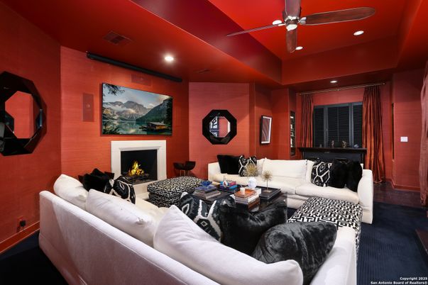 Fireplace, Interior, Living room, Recessed Lighting