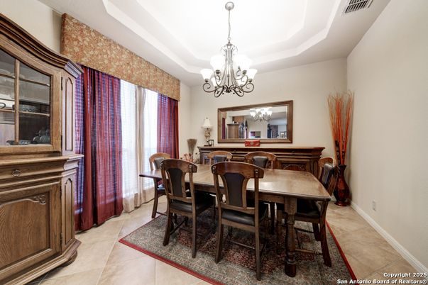 Chandelier, Dining room, Interior
