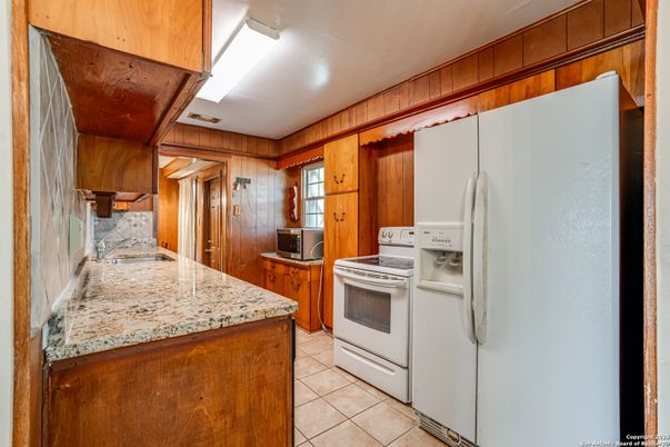 Interior, Kitchen, Wooden Walls
