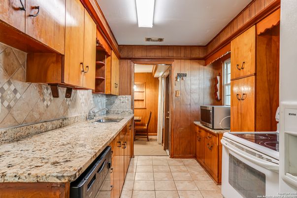 Interior, Kitchen