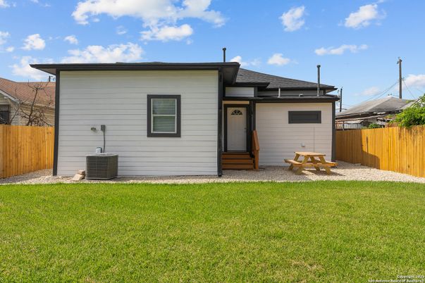 Backyard, Exterior
