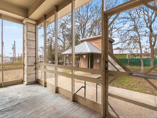 Exterior, Wood Texture Flooring