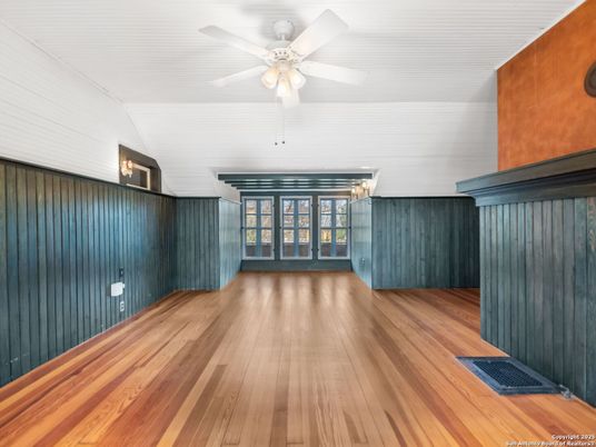 Empty room, Fireplace, Interior, Wood Texture Flooring