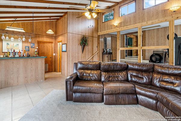 Interior, Living room, Pendant Lights, Wooden Beams, Wooden Walls