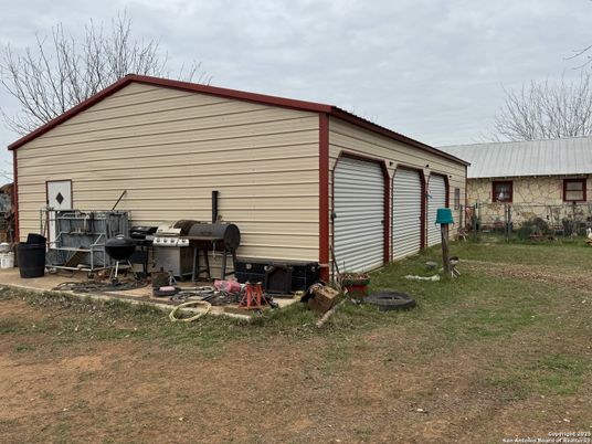 Backyard, Detached Garage, Exterior
