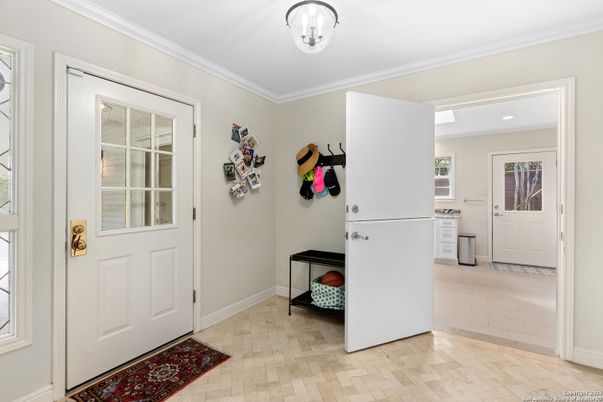 Interior, Recessed Lighting