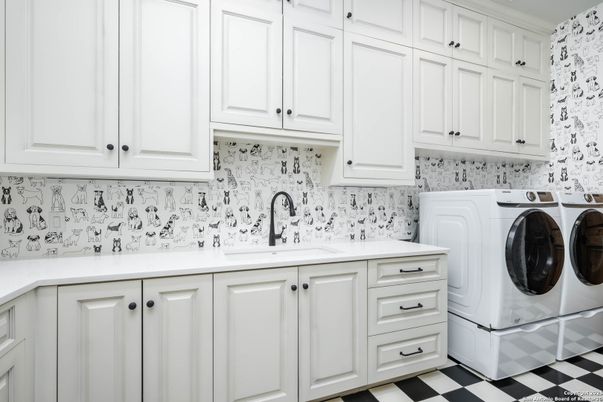 Interior, Washer