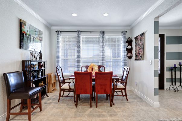 Dining room, Interior, Recessed Lighting